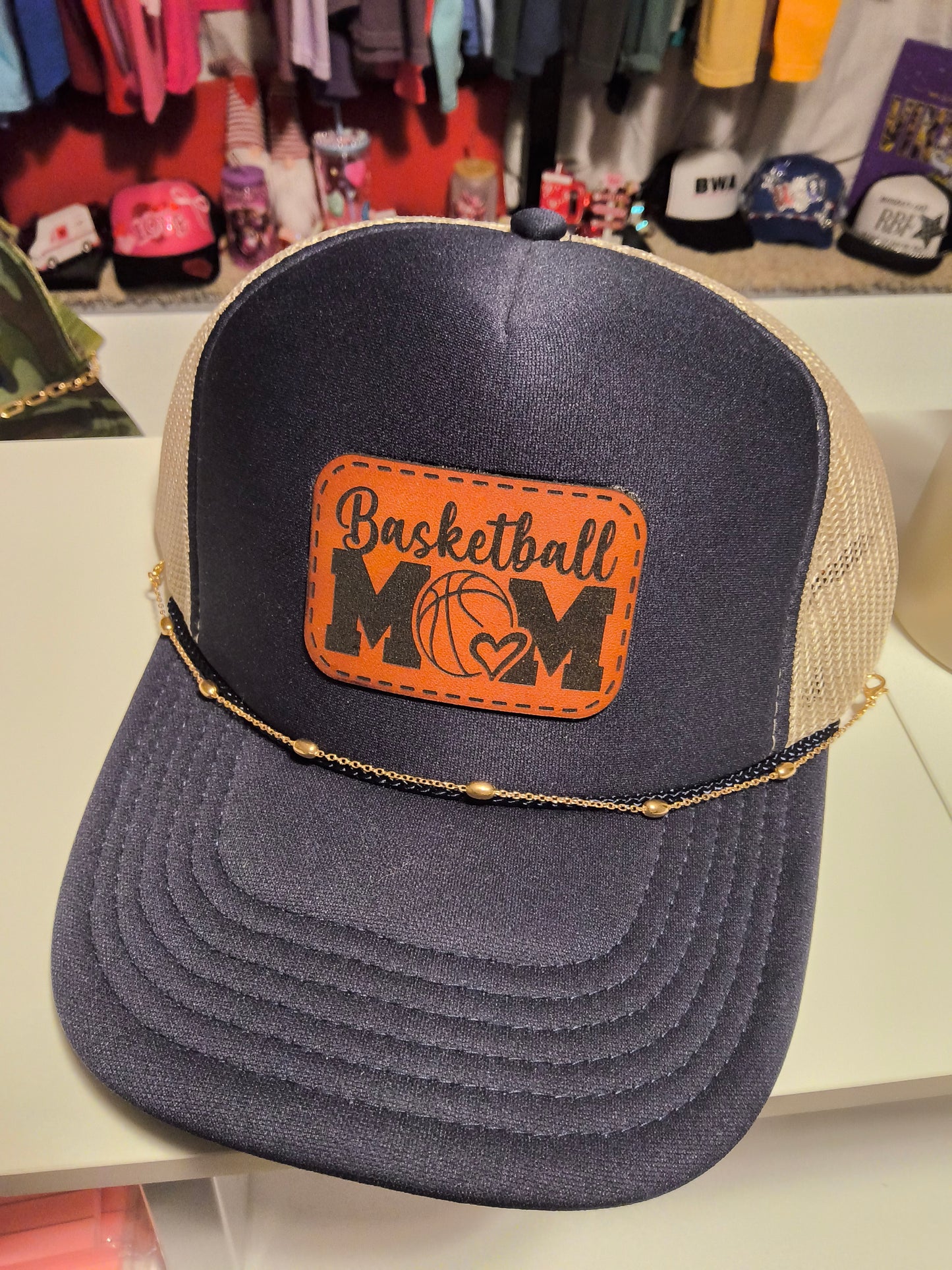 BB Mom Hat with chain